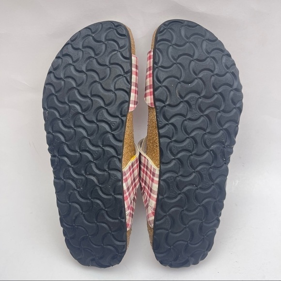 𝅺Birki’s Birkenstock Red Plaid Print Slide Sandals Women’s Size EU 37 US 6 - Picture 11 of 11